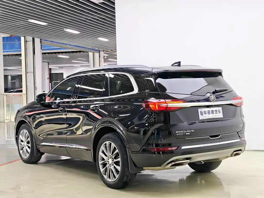 Buick Enclave — миниатюра 5