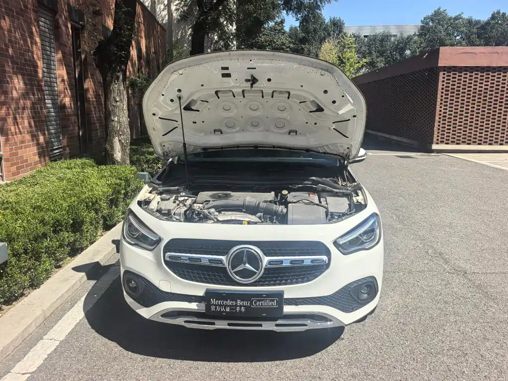 Mercedes-Benz GLA — миниатюра 9