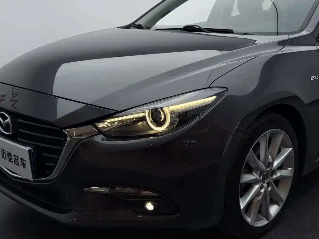 Mazda 3 Axela — миниатюра 7