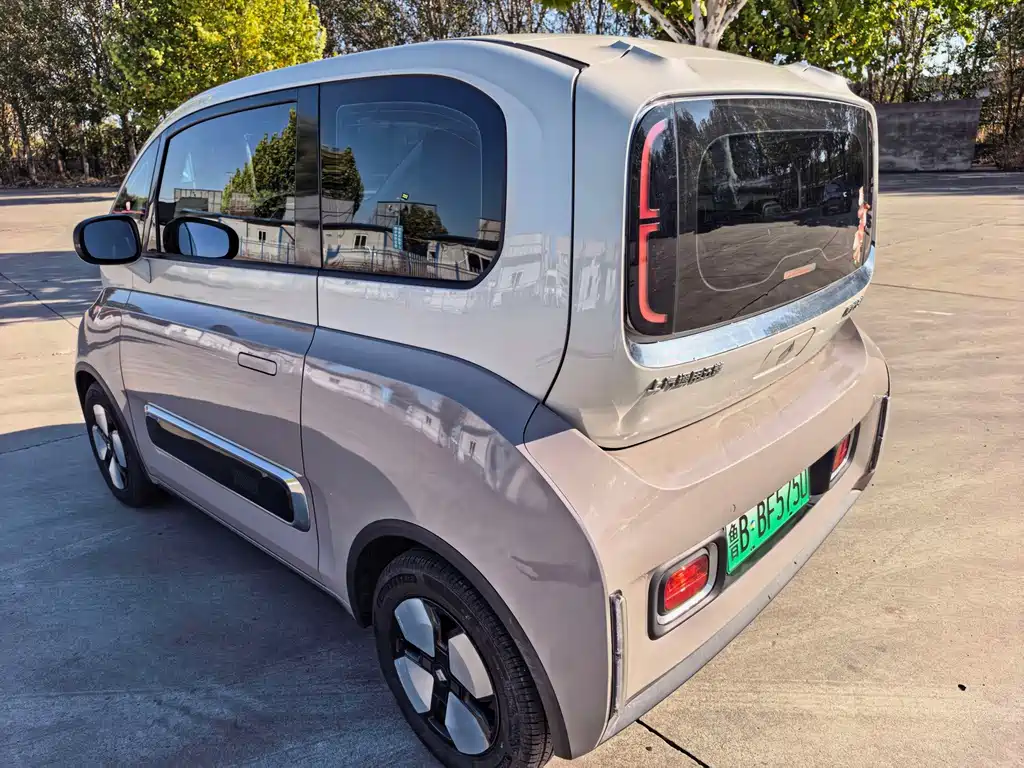 Baojun KiWi EV — миниатюра 5