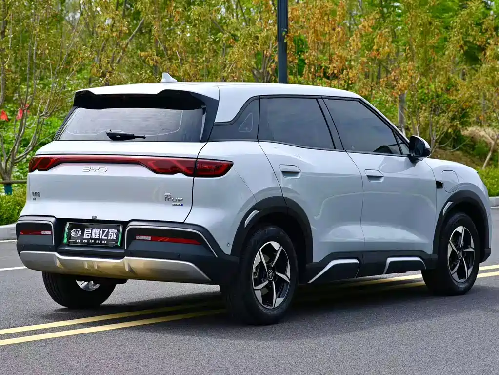 BYD Yuan UP — миниатюра 17