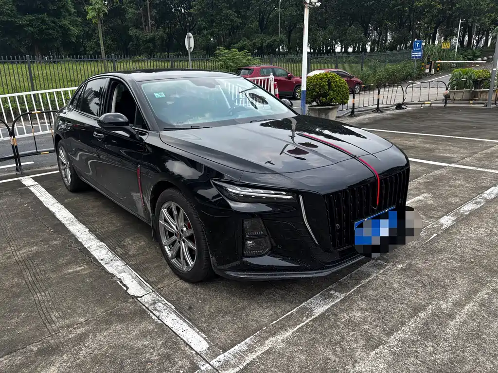Hongqi Hongqi H5 — миниатюра 3