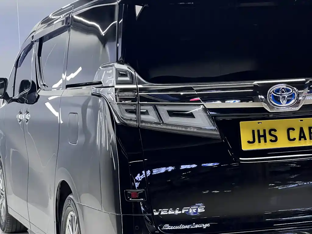 Toyota Vellfire — миниатюра 41