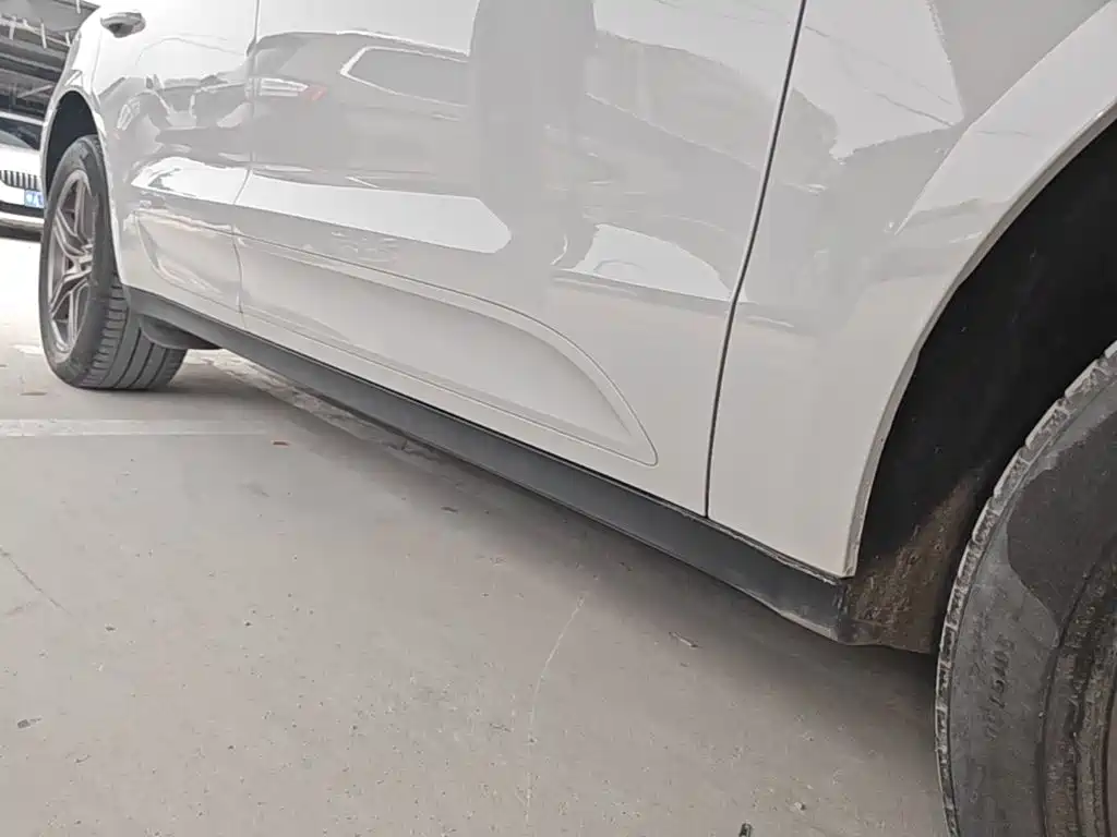 Porsche Macan — миниатюра 21