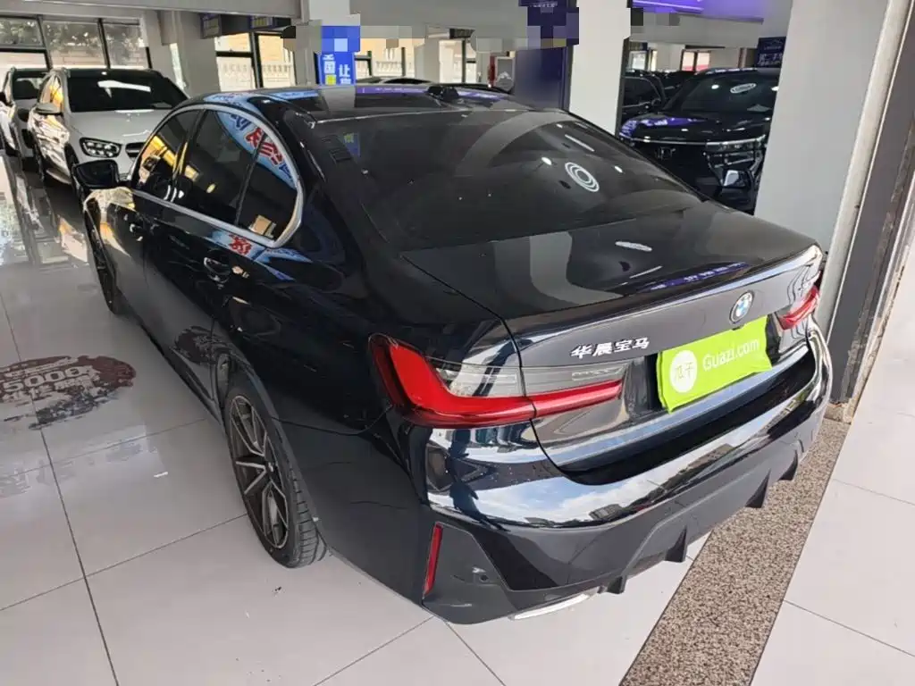 BMW 3 Series — миниатюра 5