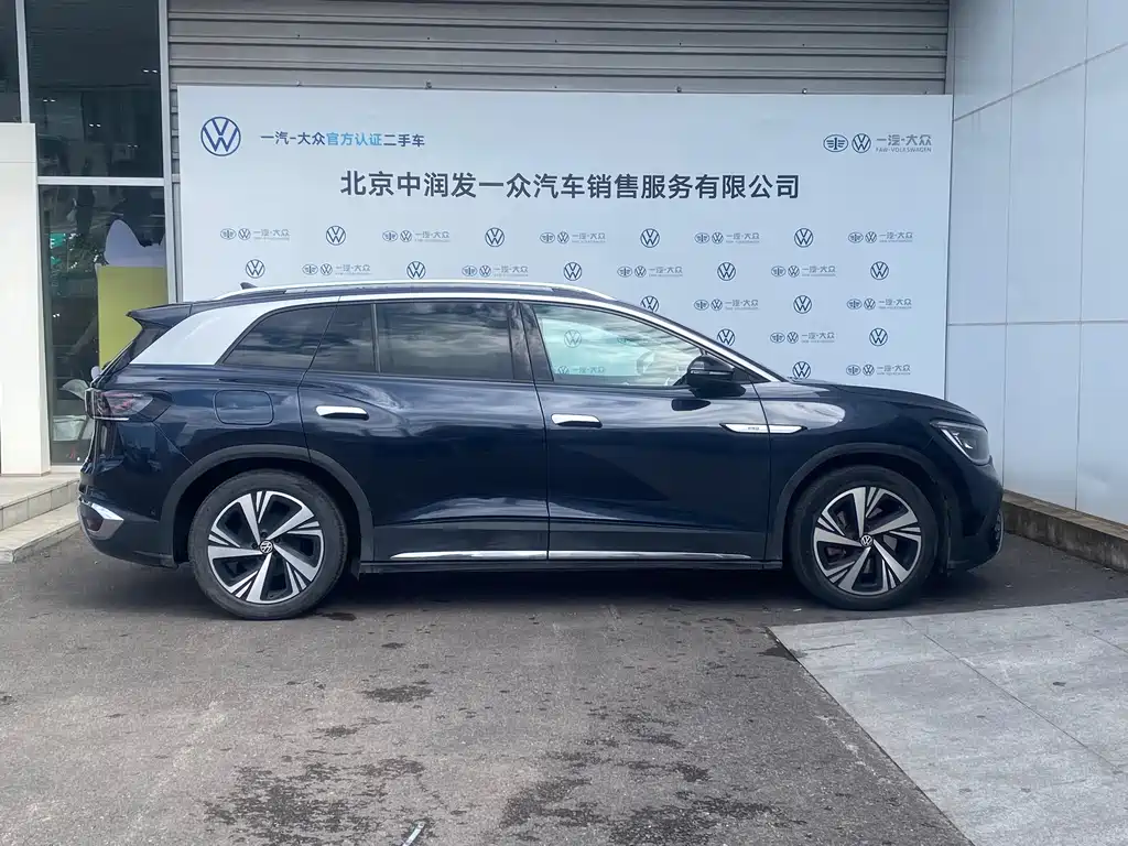 Volkswagen ID.6 Crozz — миниатюра 3