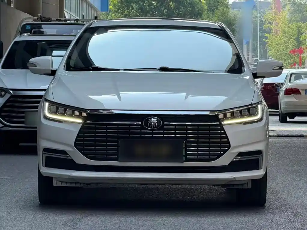 BYD Qin NEV — миниатюра 25