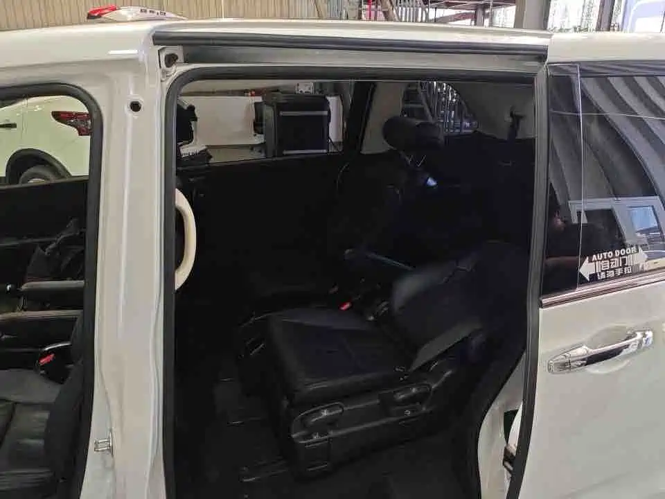 Honda Odyssey — миниатюра 4