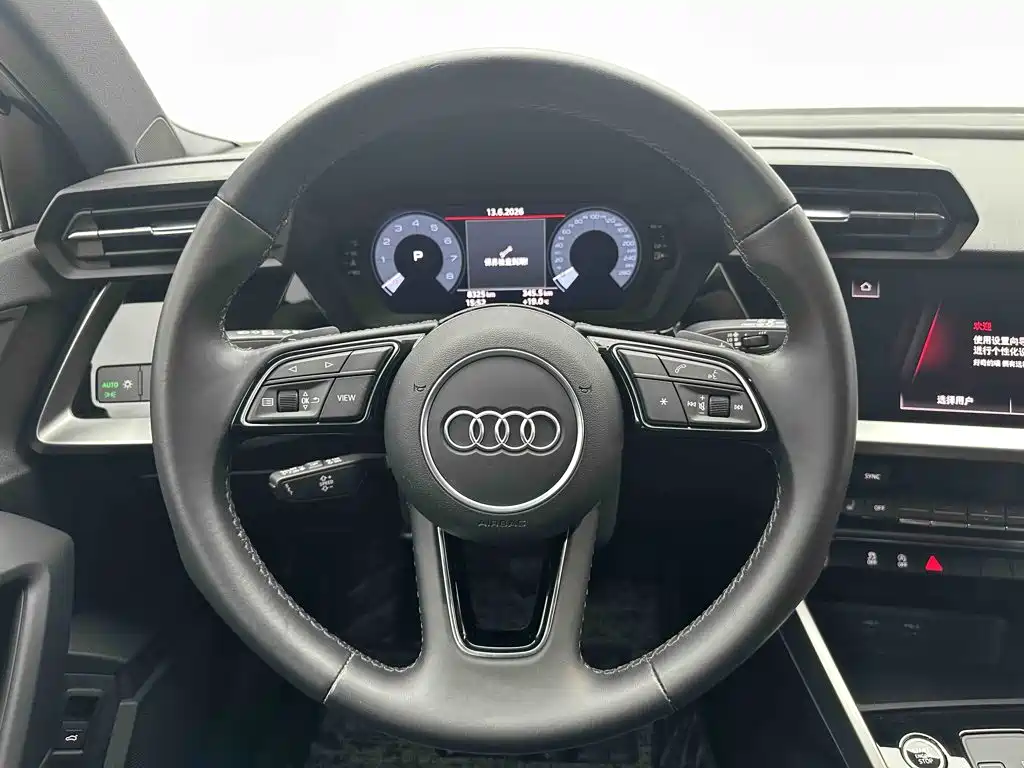 Audi A3 2022 — фото 17