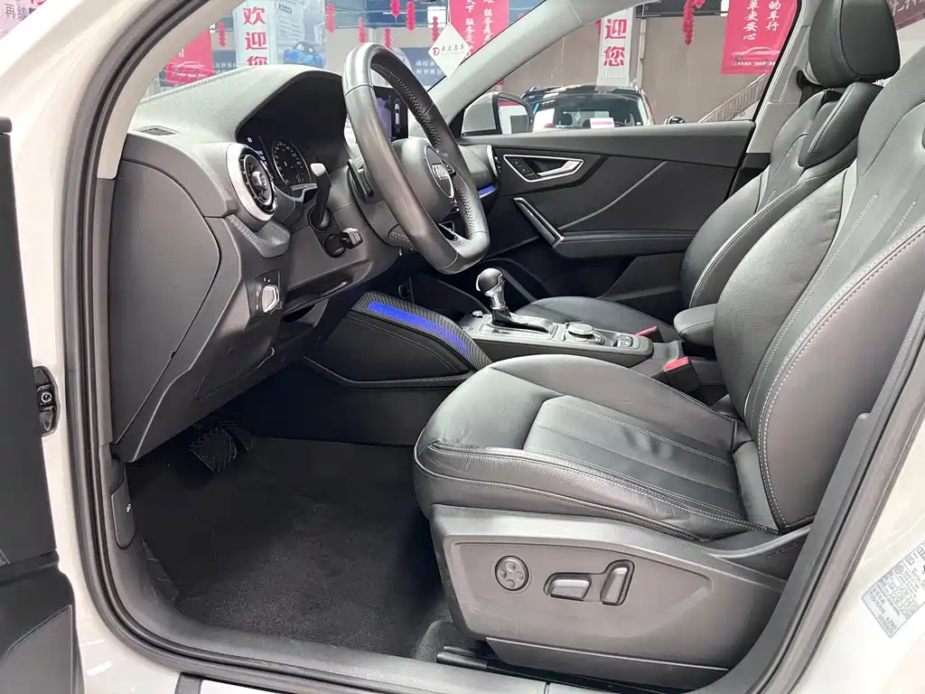 Audi Q2L — миниатюра 4