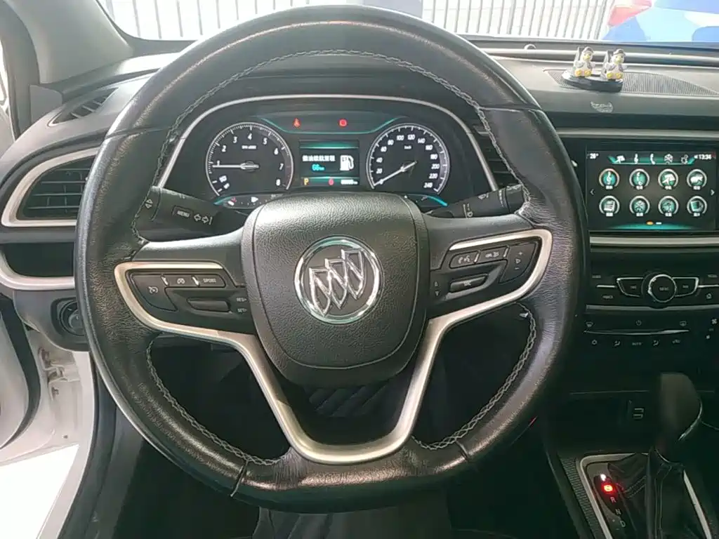 Buick Excelle — миниатюра 11