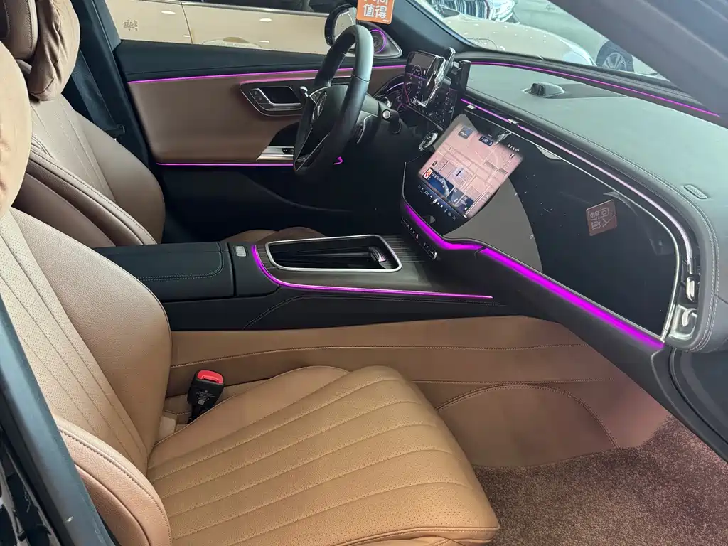 Mercedes-Benz E-Class New Energy — миниатюра 7