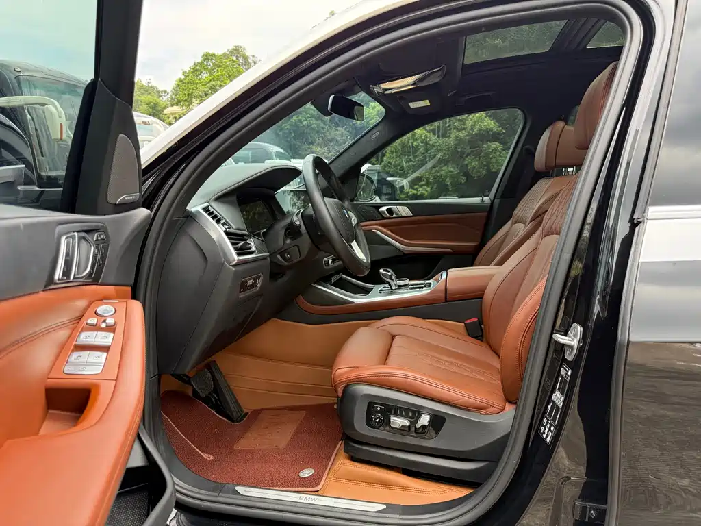 BMW X7 — миниатюра 5