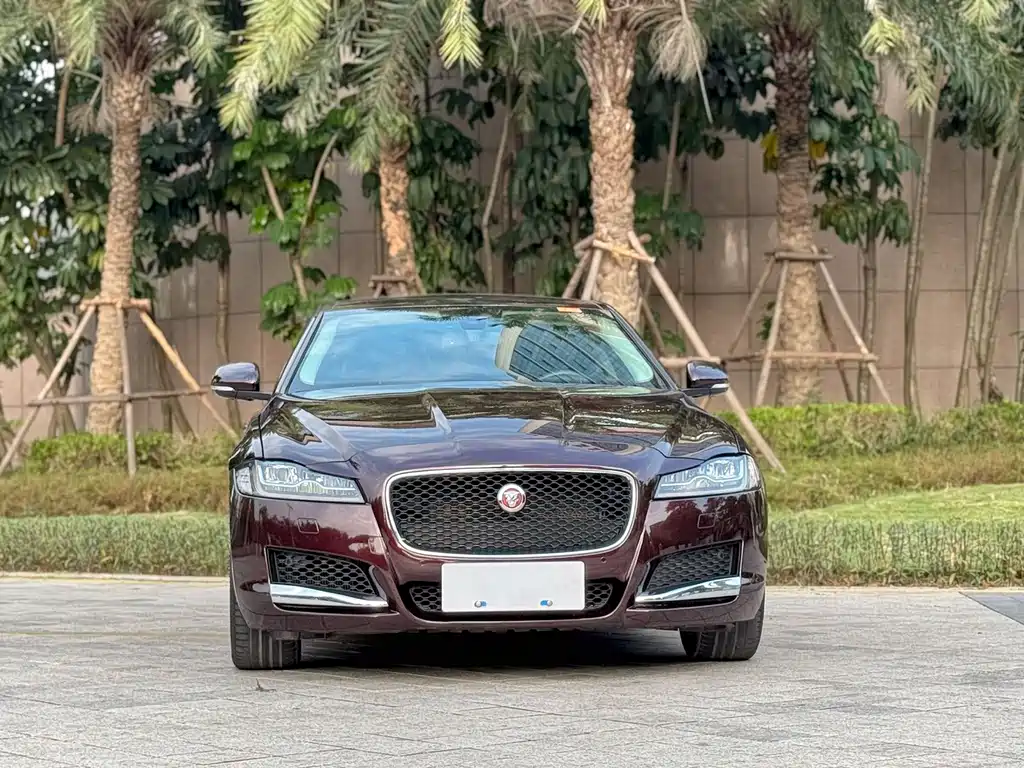 JAGUAR XFL