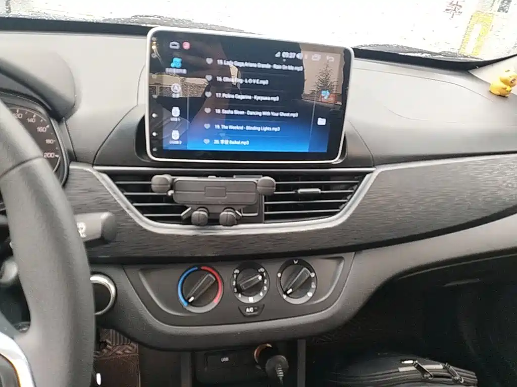 Baojun 310 — миниатюра 13