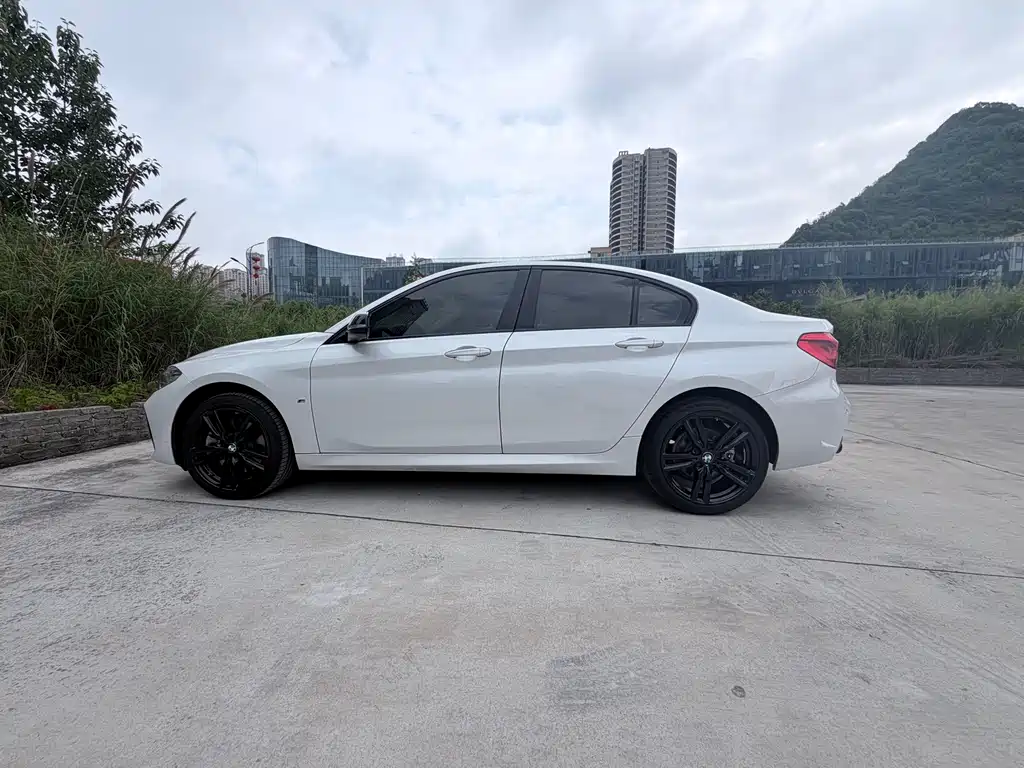 BMW 1 Series 1 2023 125i M Sport