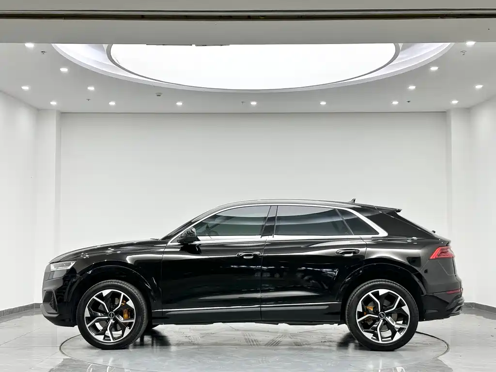 Audi Q8 — миниатюра 5