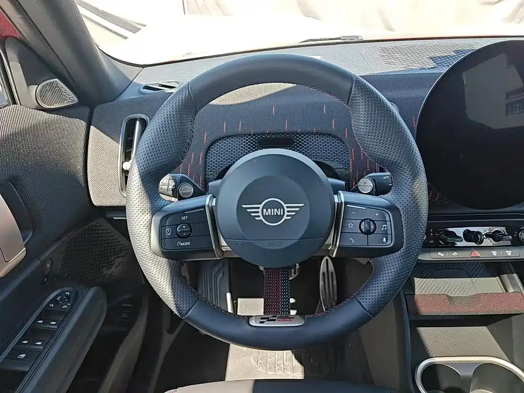 MINI Mini JCW Countryman — миниатюра 13