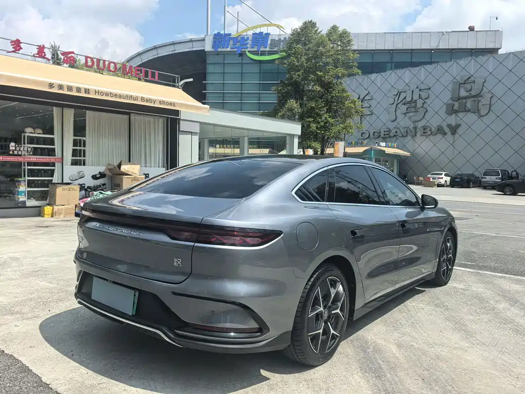 BYD Han — миниатюра 3