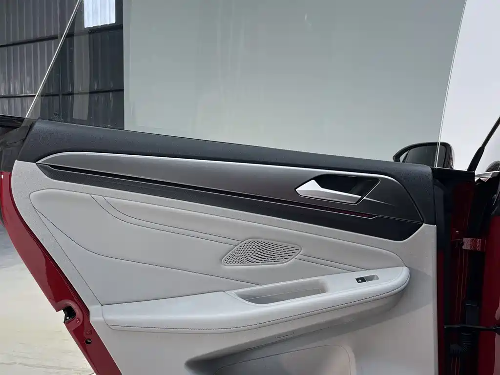 Volkswagen Lamando — миниатюра 9
