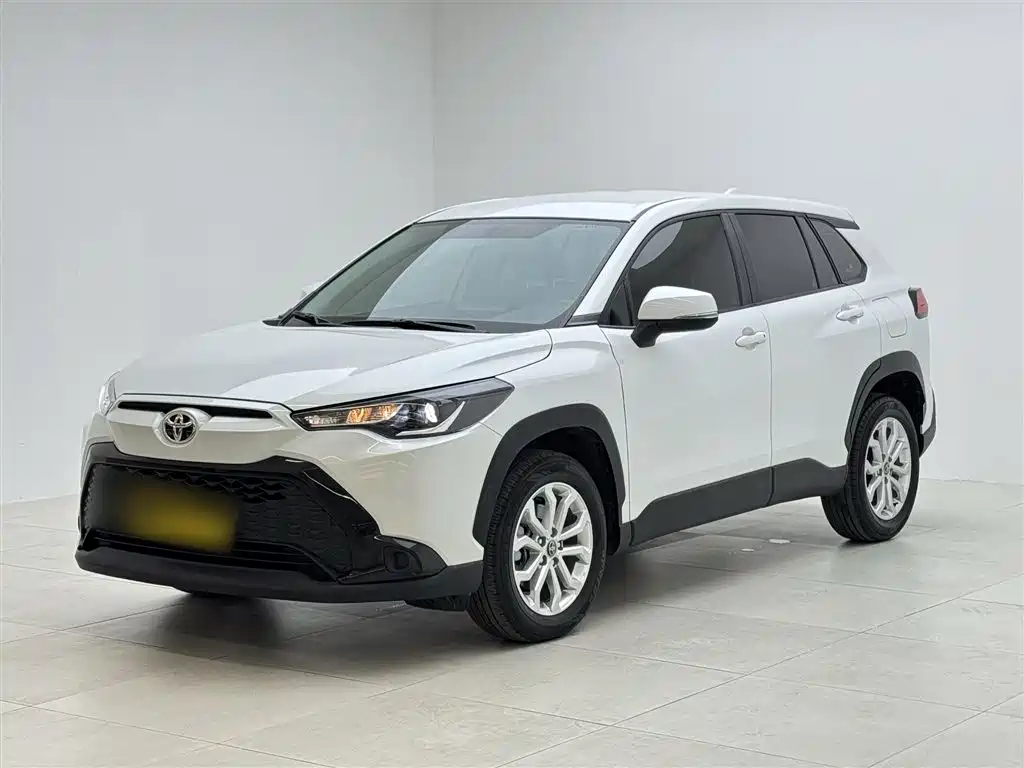 Toyota Frontlander 2024