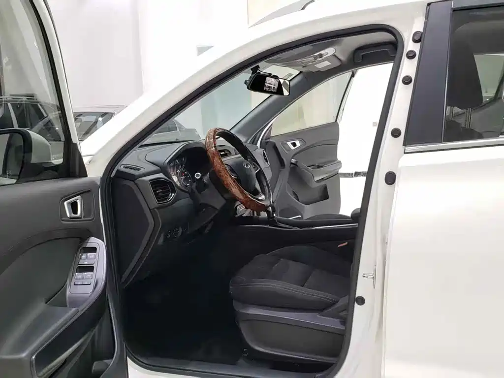 Chery Tiggo 5x HERO 1.5L CVT Fashion Edition, фото 4