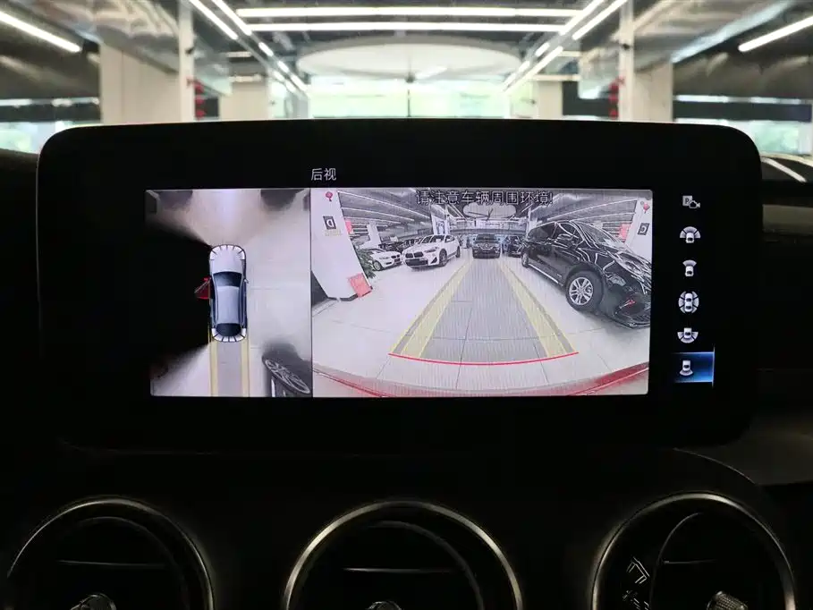 Mercedes-Benz GLC 2022 GLC 300 4MATIC SUV