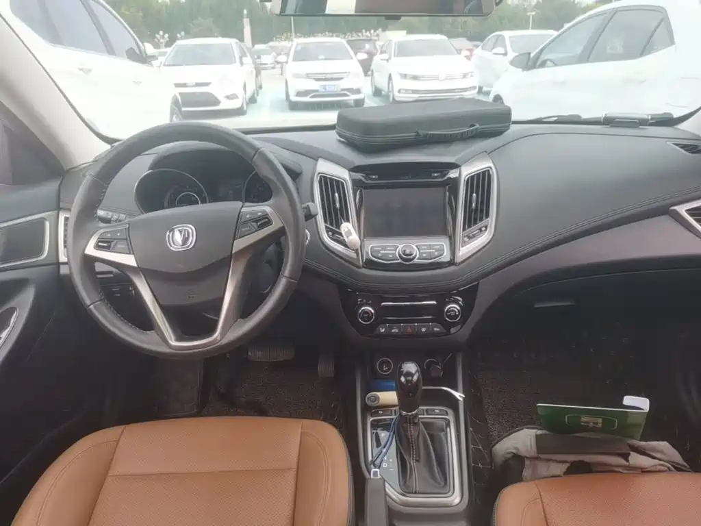 Changan Eado — миниатюра 10