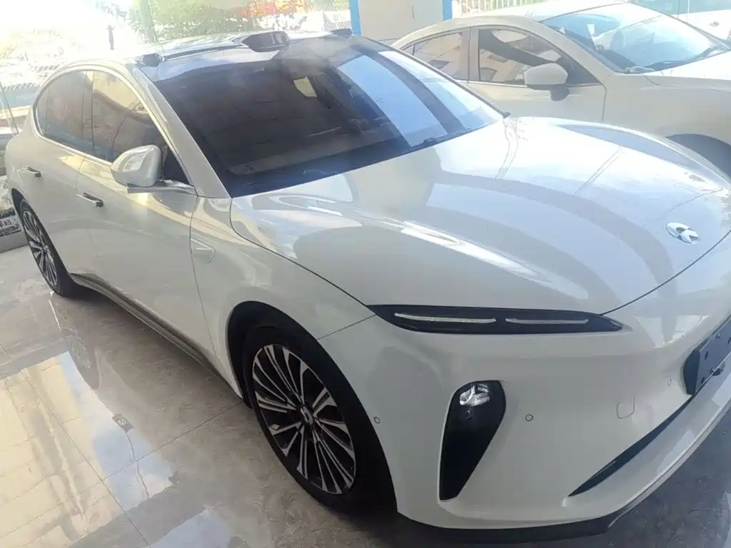 NIO ET5 — миниатюра 4
