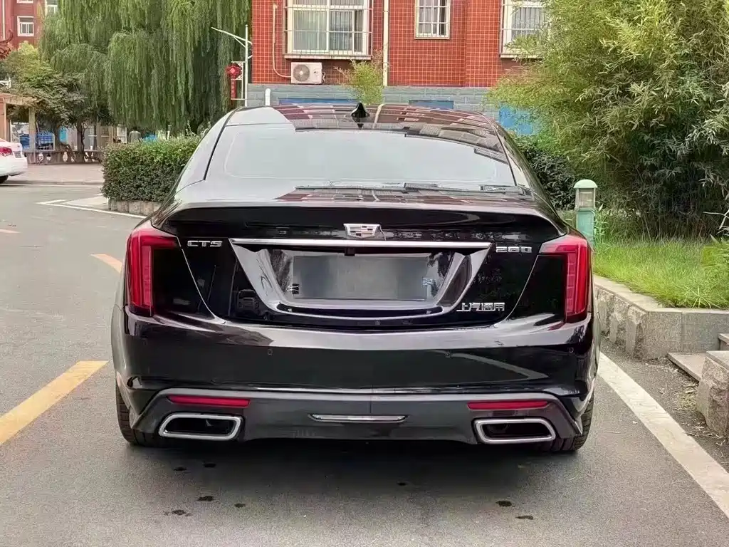 CADILLAC CT5