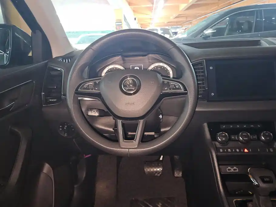 Skoda Karoq — миниатюра 15