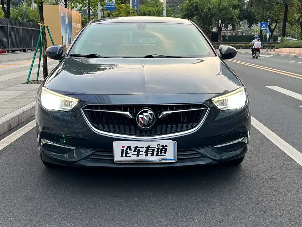 Buick Regal — миниатюра 24