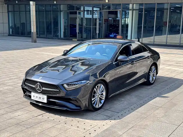 MERCEDES-BENZ CLS