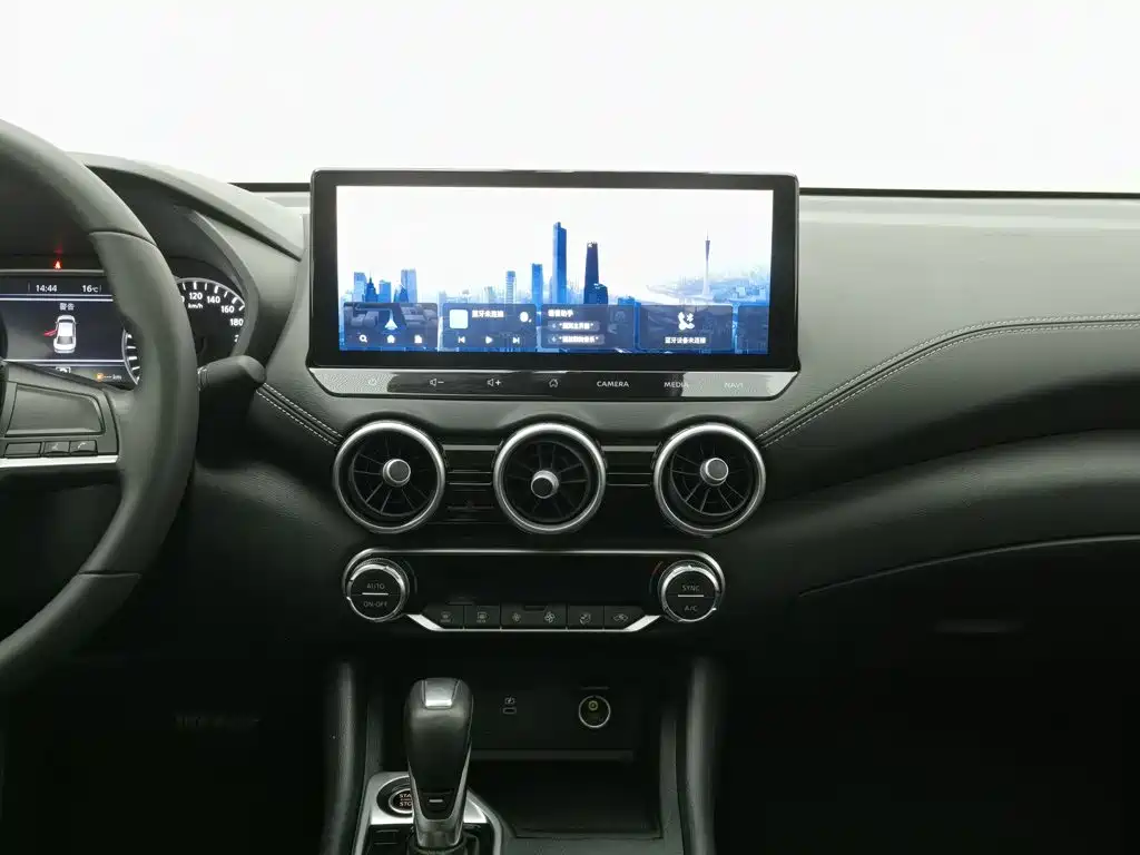 Nissan Sylphy — миниатюра 12