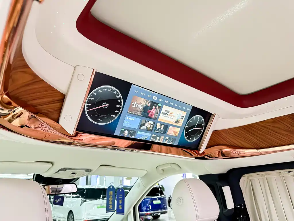 MERCEDES-BENZ V CLASS