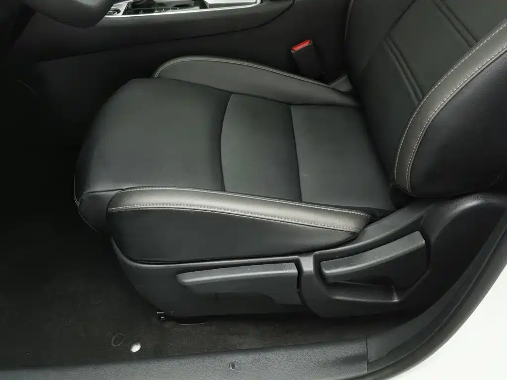 Nissan Sylphy — миниатюра 20