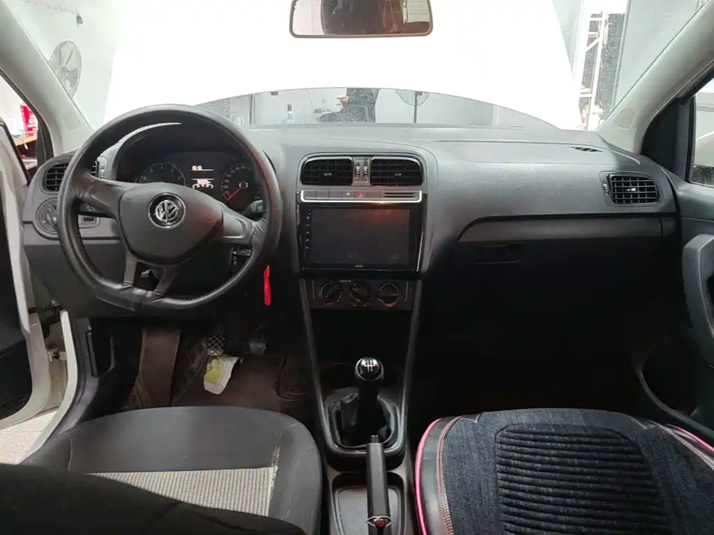 Volkswagen Polo — миниатюра 10