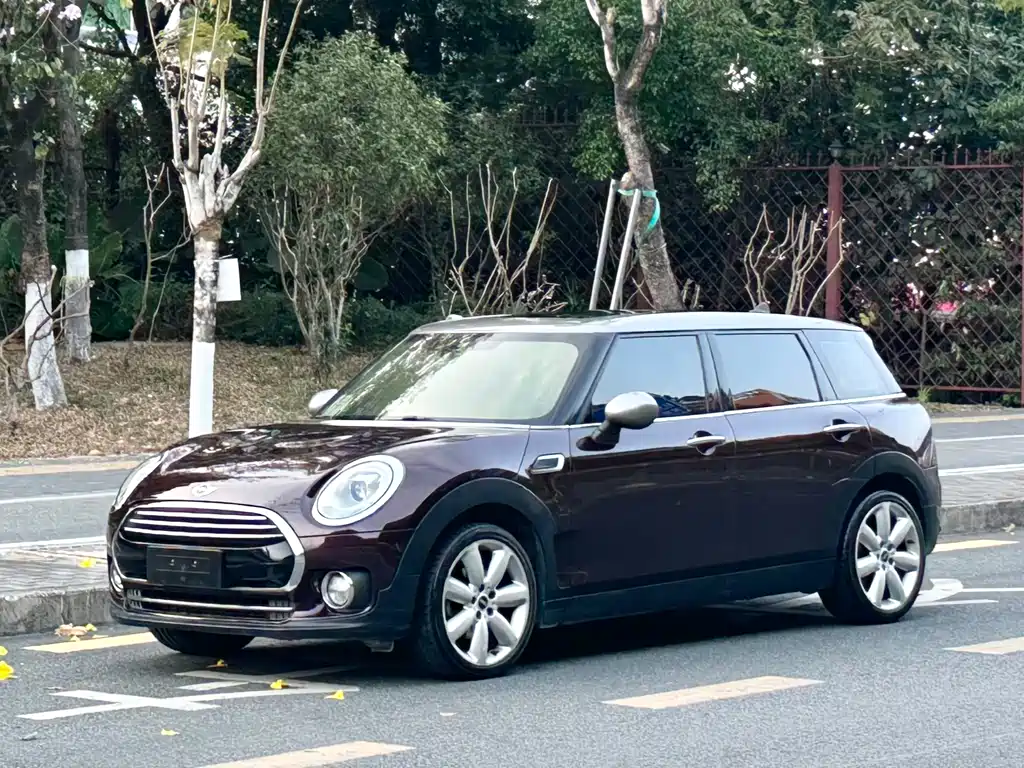 MINI CLUBMAN