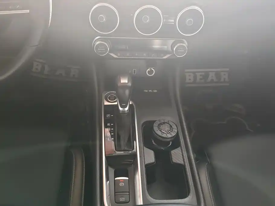 Nissan Sylphy — миниатюра 16