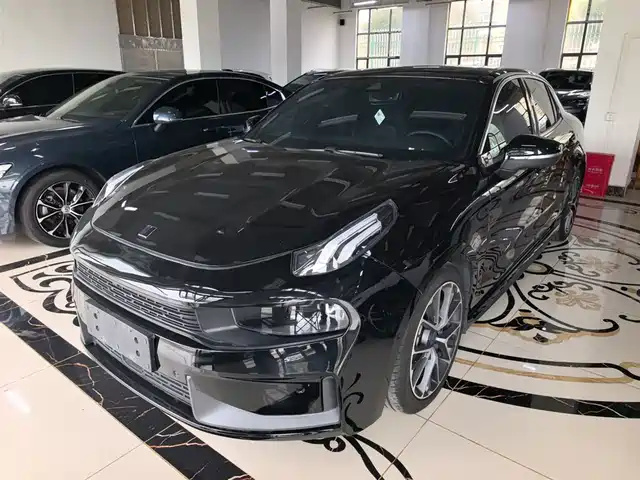 2022 Lynk & Co 03