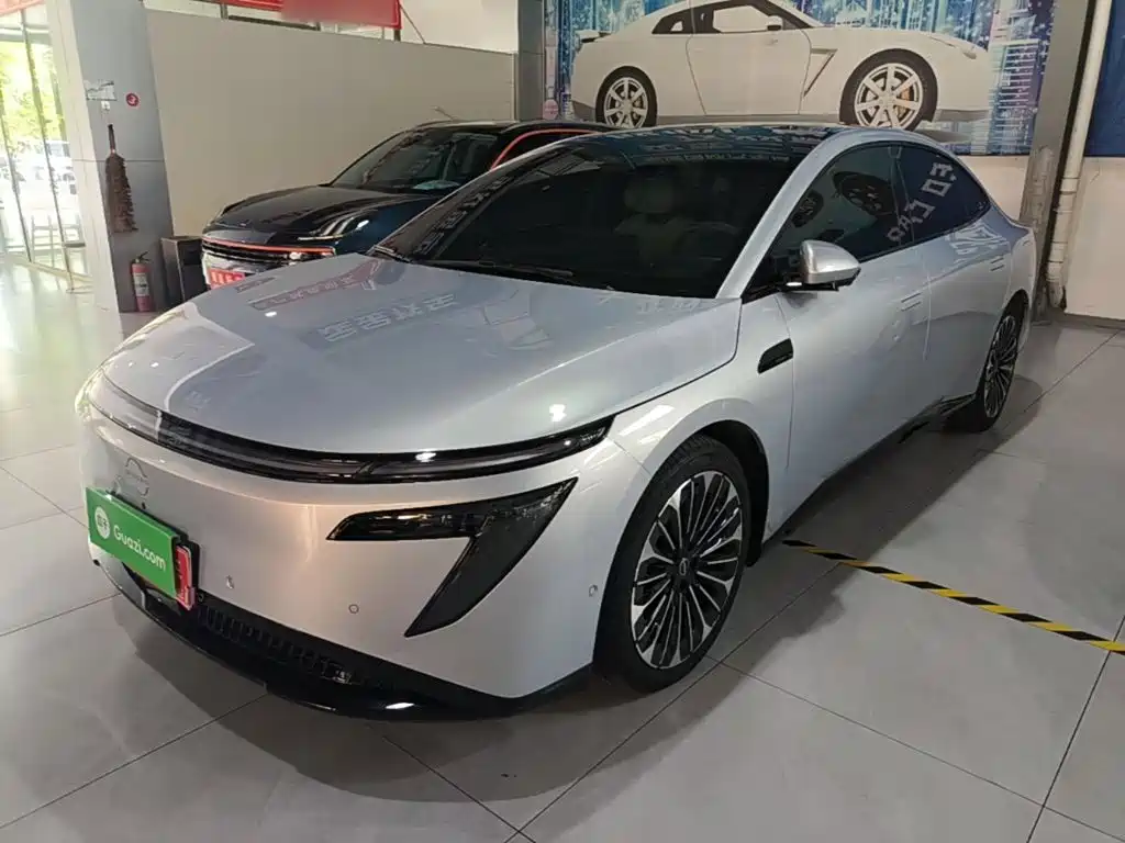 Nissan N7