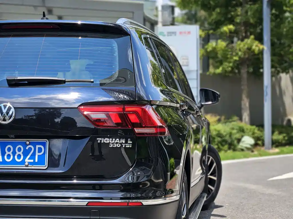 Volkswagen Tiguan L — миниатюра 18