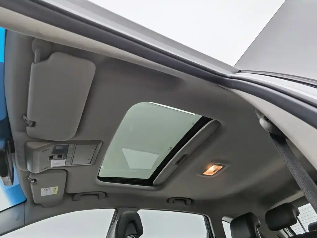 Chevrolet Captiva — миниатюра 14