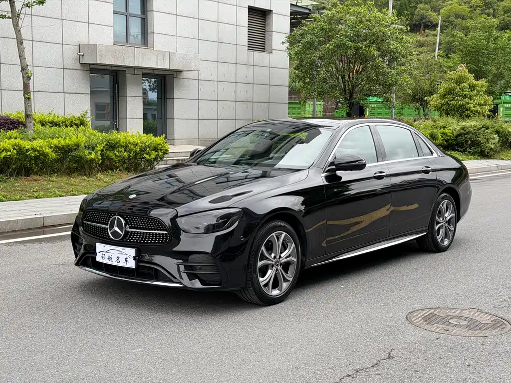 Mercedes-Benz E-Class 2021
