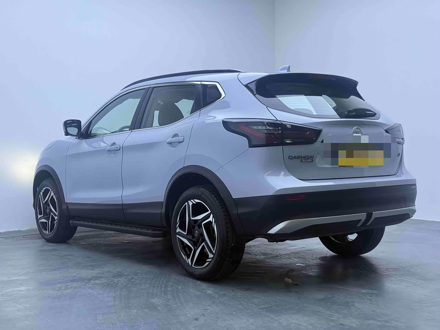 Nissan Qashqai 2.0 л 2024 г. Голубой, пробег 14600 км