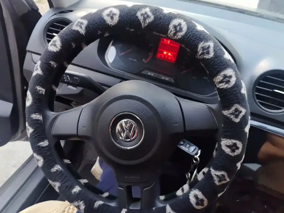 Volkswagen Jetta — миниатюра 15