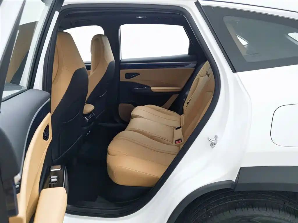 GEELY GALAXY GALAXY L7