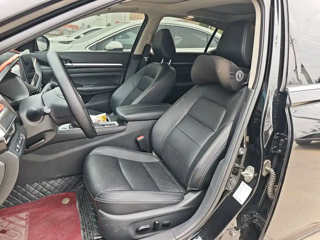 Nissan Teana — миниатюра 15