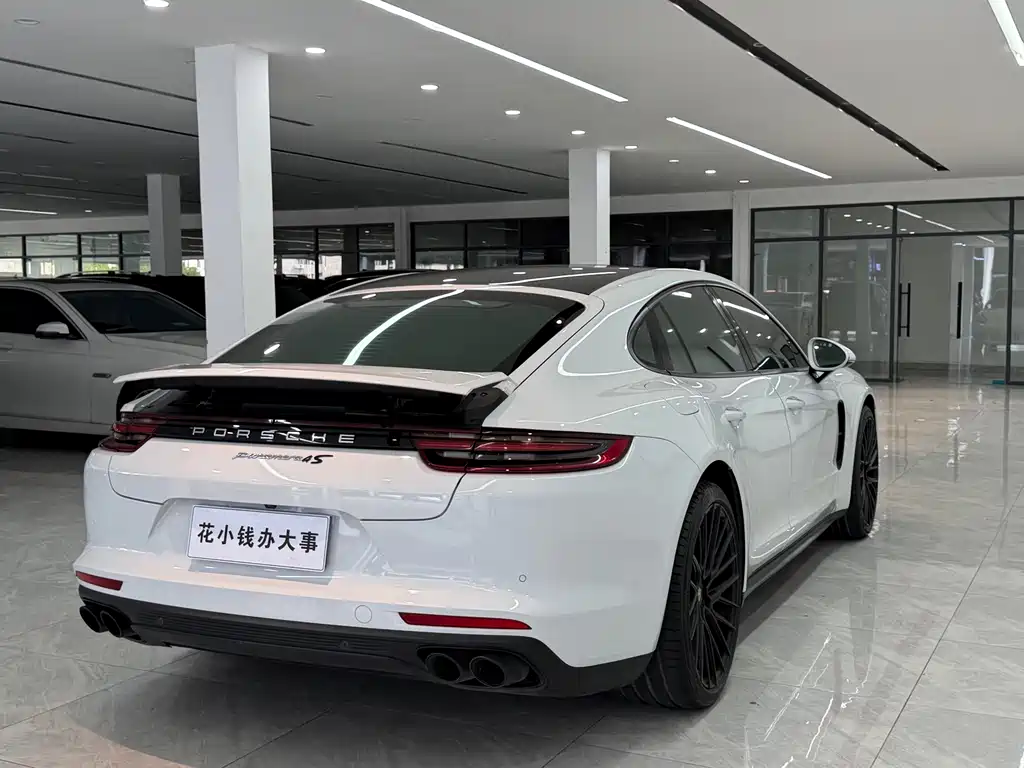 Porsche Panamera — миниатюра 5