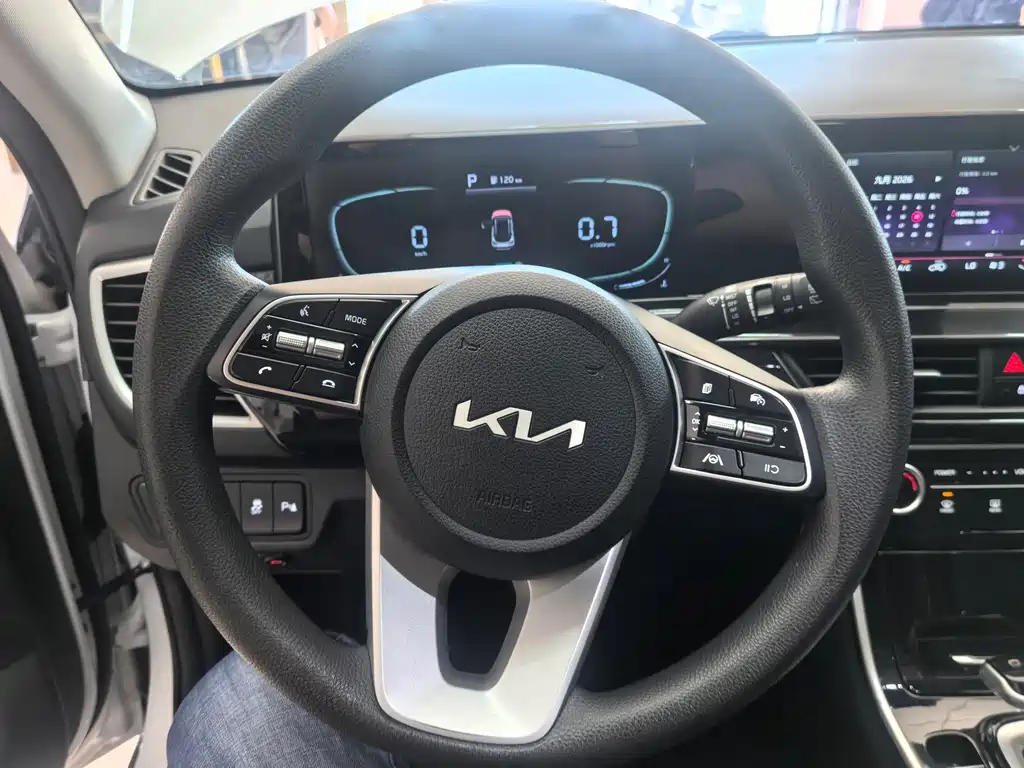 Kia Seltos — миниатюра 9